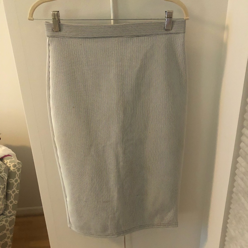 TOPSHOP - pencil skirt